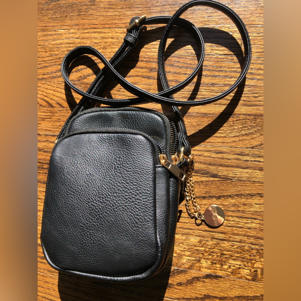 ✨Vegan Leather Mali+Lili Crossbody Bag✨